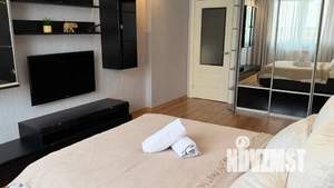 1-к квартира, посуточно, 38м2, 12/17 этаж