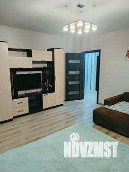 1-к квартира, посуточно, 43м2, 1/1 этаж