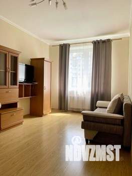 1-к квартира, посуточно, 43м2, 1/1 этаж