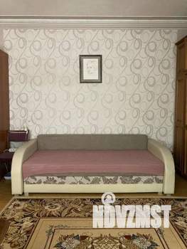 1-к квартира, посуточно, 40м2, 1/5 этаж