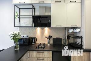 1-к квартира, посуточно, 35м2, 1/1 этаж