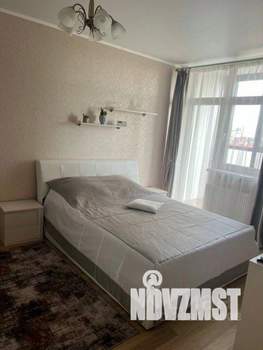 1-к квартира, посуточно, 37м2, 1/1 этаж