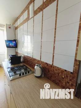 1-к квартира, посуточно, 35м2, 7/10 этаж