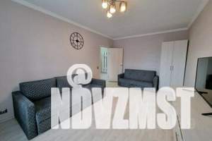 1-к квартира, посуточно, 37м2, 4/9 этаж