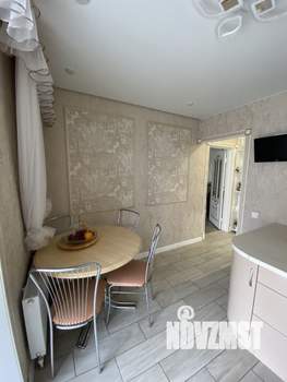 1-к квартира, посуточно, 42м2, 3/9 этаж