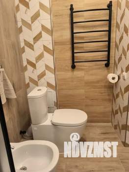 1-к квартира, посуточно, 37м2, 4/16 этаж