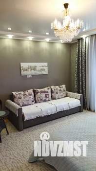 1-к квартира, посуточно, 44м2, 6/9 этаж