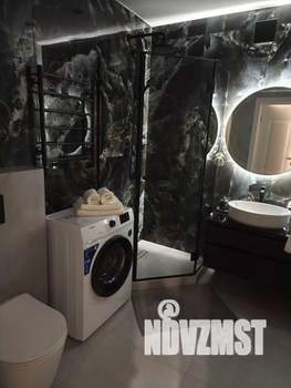 1-к квартира, посуточно, 53м2, 1/1 этаж