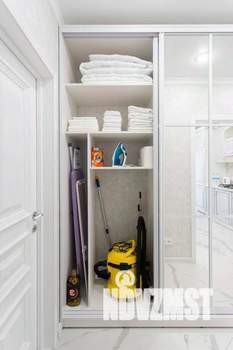 1-к квартира, посуточно, 44м2, 1/1 этаж