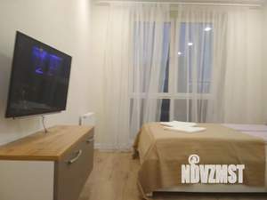 1-к квартира, посуточно, 38м2, 7/10 этаж