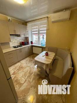 2-к квартира, посуточно, 56м2, 3/3 этаж