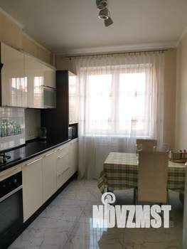 1-к квартира, посуточно, 33м2, 1/3 этаж