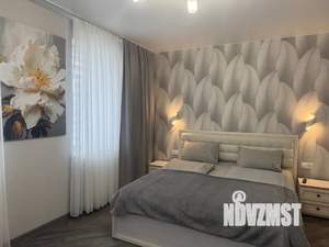 1-к квартира, посуточно, 57м2, 3/10 этаж