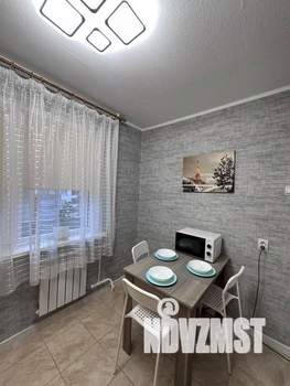 2-к квартира, посуточно, 50м2, 1/1 этаж