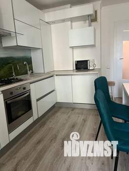 2-к квартира, посуточно, 66м2, 8/10 этаж