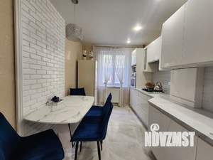 2-к квартира, посуточно, 58м2, 1/1 этаж
