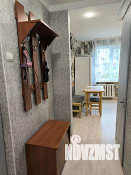 1-к квартира, посуточно, 32м2, 1/9 этаж