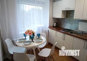 2-к квартира, посуточно, 35м2, 3/4 этаж