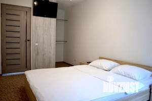 2-к квартира, посуточно, 65м2, 2/5 этаж