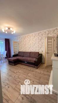 2-к квартира, посуточно, 44м2, 1/1 этаж