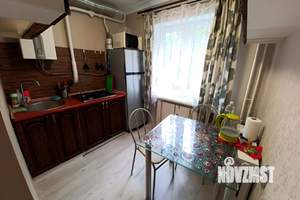 3-к квартира, посуточно, 68м2, 1/5 этаж