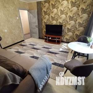 2-к квартира, посуточно, 50м2, 2/9 этаж