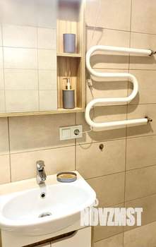 Студия квартира, на длительный срок, 25м2, 1/7 этаж