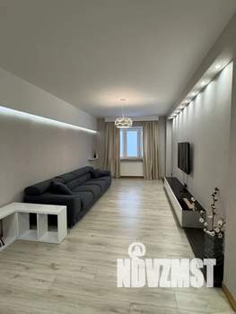 3-к квартира, посуточно, 84м2, 4/8 этаж