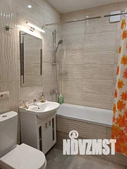 1-к квартира, посуточно, 41м2, 7/10 этаж