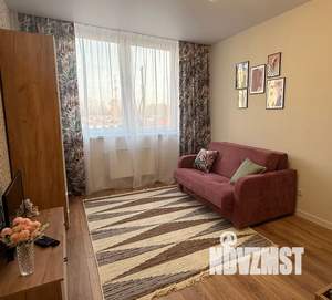 1-к квартира, посуточно, 35м2, 2/9 этаж