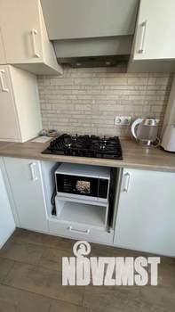 1-к квартира, посуточно, 39м2, 1/1 этаж