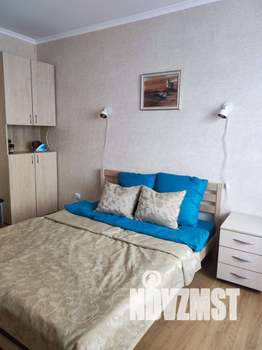 1-к квартира, посуточно, 64м2, 1/1 этаж