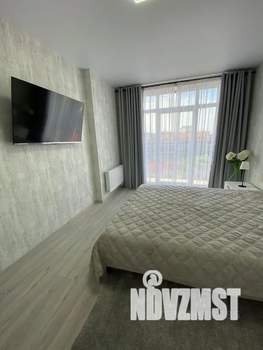 1-к квартира, посуточно, 44м2, 8/8 этаж