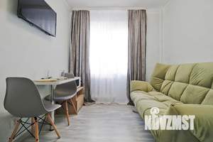 Студия квартира, посуточно, 11м2, 1/5 этаж