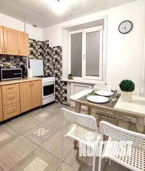 3-к квартира, посуточно, 62м2, 3/9 этаж