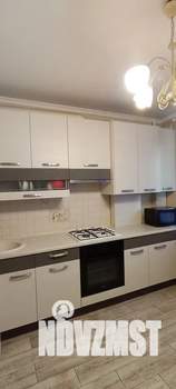 1-к квартира, посуточно, 35м2, 1/5 этаж