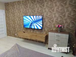 1-к квартира, посуточно, 45м2, 4/8 этаж