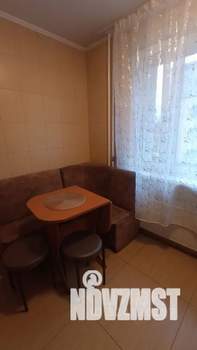 1-к квартира, посуточно, 38м2, 3/9 этаж