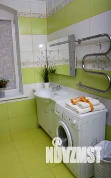 2-к квартира, посуточно, 47м2, 1/5 этаж