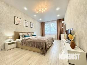 1-к квартира, посуточно, 38м2, 4/9 этаж