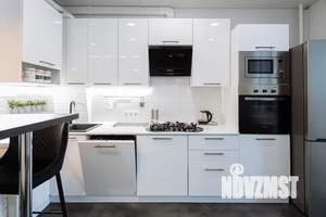 1-к квартира, посуточно, 44м2, 8/10 этаж