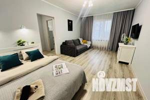 1-к квартира, посуточно, 40м2, 6/9 этаж