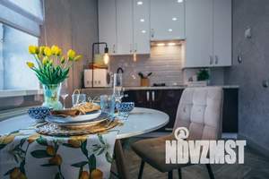 1-к квартира, посуточно, 44м2, 3/10 этаж