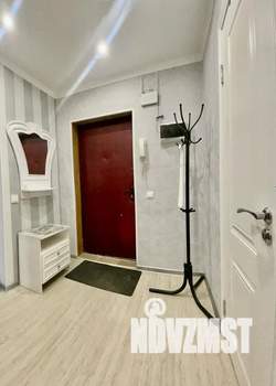 1-к квартира, посуточно, 36м2, 6/9 этаж