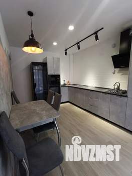 1-к квартира, посуточно, 37м2, 1/5 этаж
