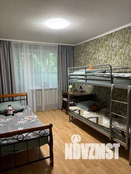 3-к квартира, посуточно, 65м2, 2/9 этаж