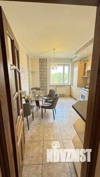 3-к квартира, на длительный срок, 100м2, 5/6 этаж