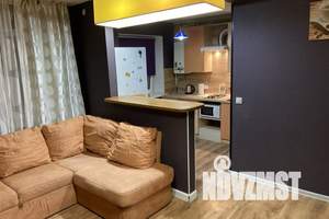 2-к квартира, посуточно, 40м2, 2/3 этаж