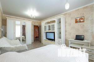 1-к квартира, посуточно, 52м2, 8/9 этаж