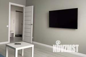 1-к квартира, посуточно, 42м2, 9/13 этаж